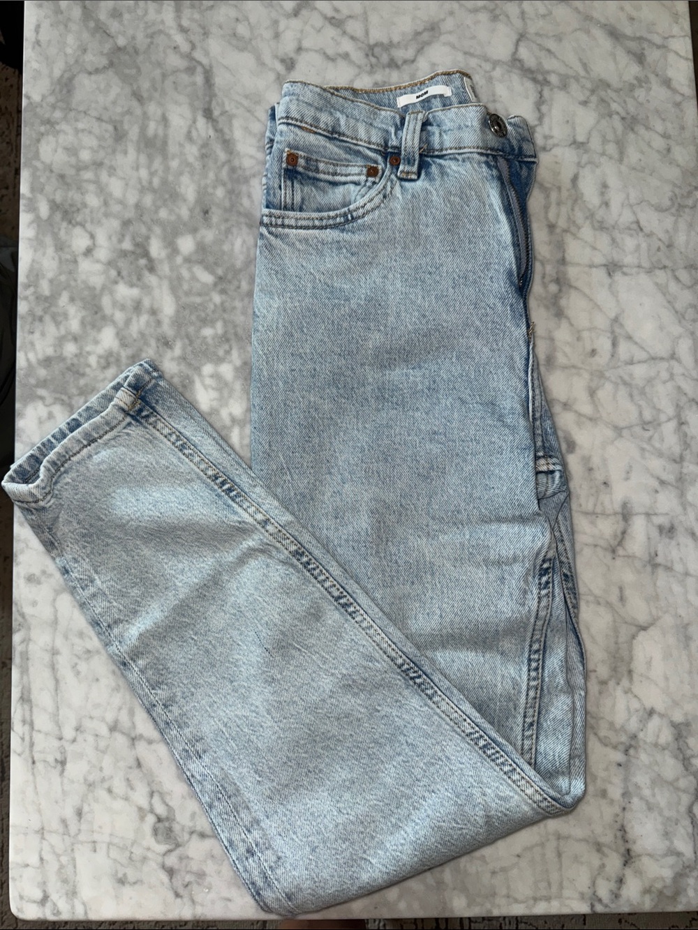 Mango women’s high rise Mom Light Blue Denim Jeans size 2